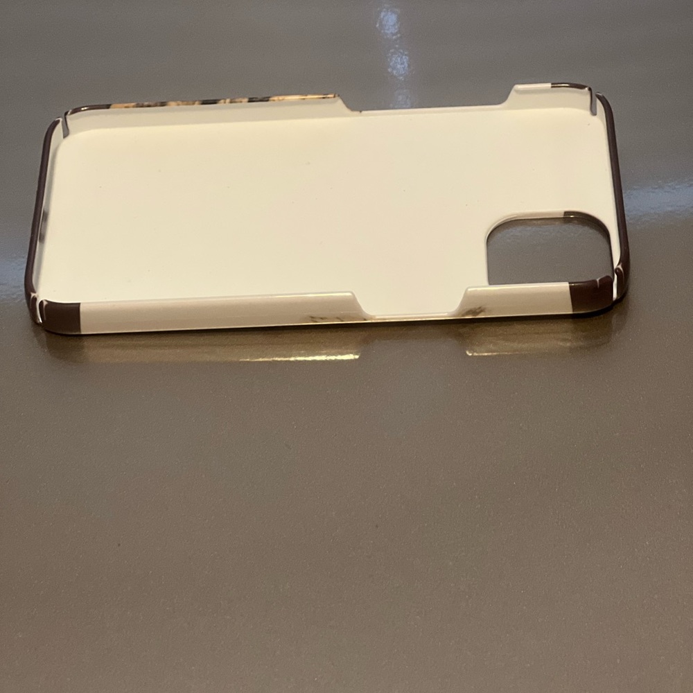 CaseFactory iPhone 13 case. - Picture 4 of 6